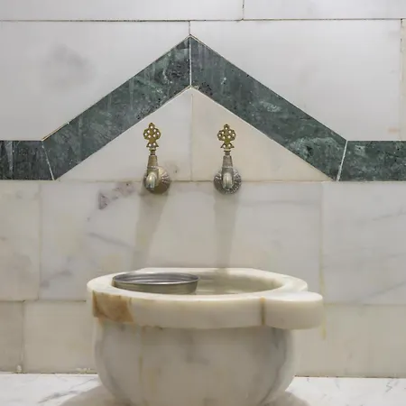 Alexander The Great & 3*