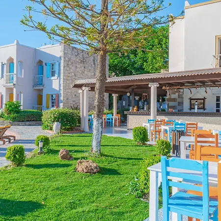 Alexander The Great & 3*