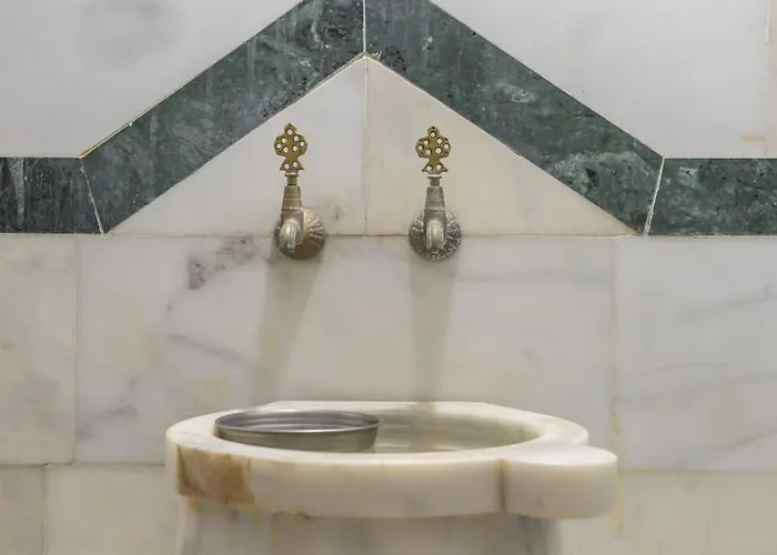 Alexander The Great & 3*