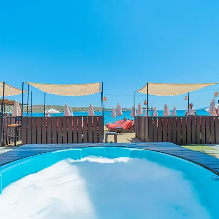 Alexander The Great & Hotel