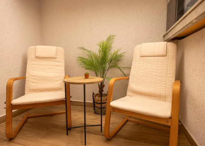 Alexander The Great & Ξενοδοχείο