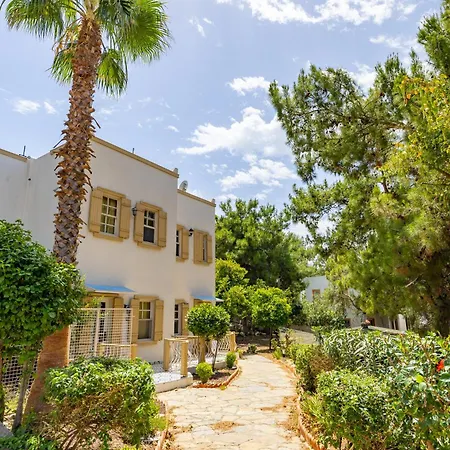 Hotel Alexander The Great &