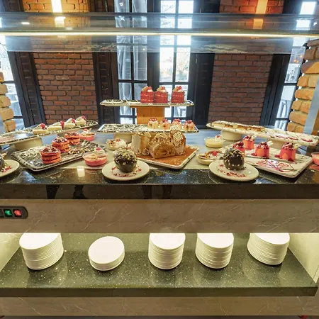 Alexander The Great & בודרום