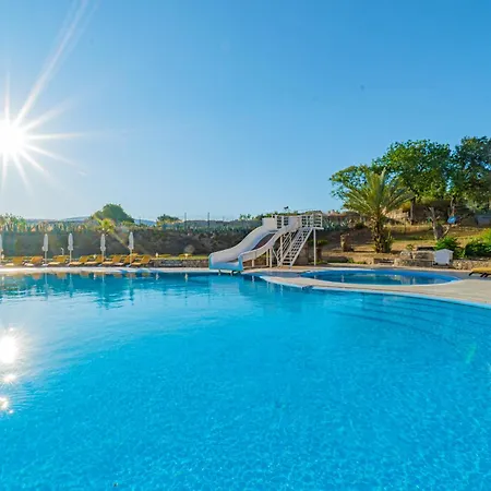 Alexander The Great & 3* בודרום