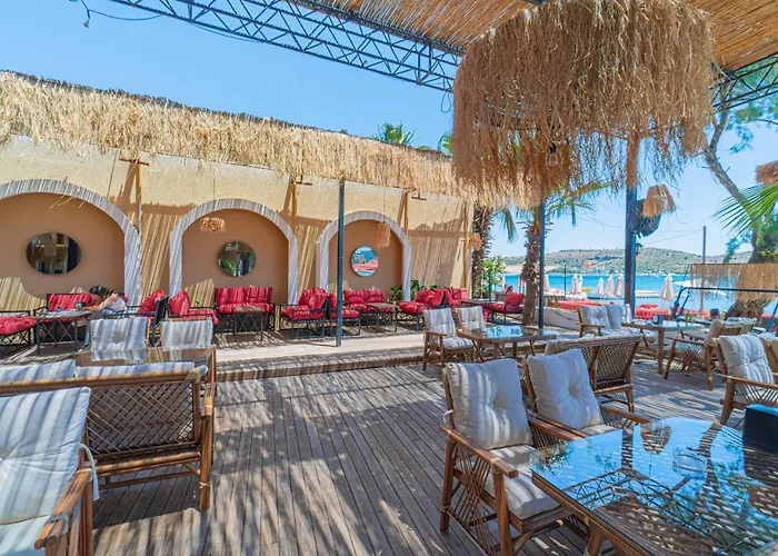 Alexander The Great & Hotel